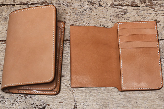二つ折り財布にカード入れパネルを増設！